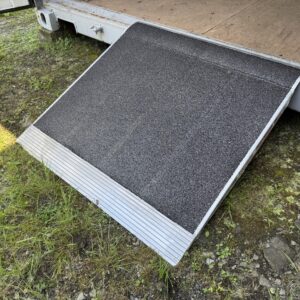 36″ x 36″ Aluminum Grit Coat Container Ramp-5000 LB AXLE LIMIT-LOCAL PICK UP ONLY